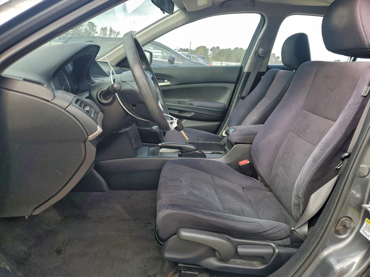 Honda Accord Lx Image 3