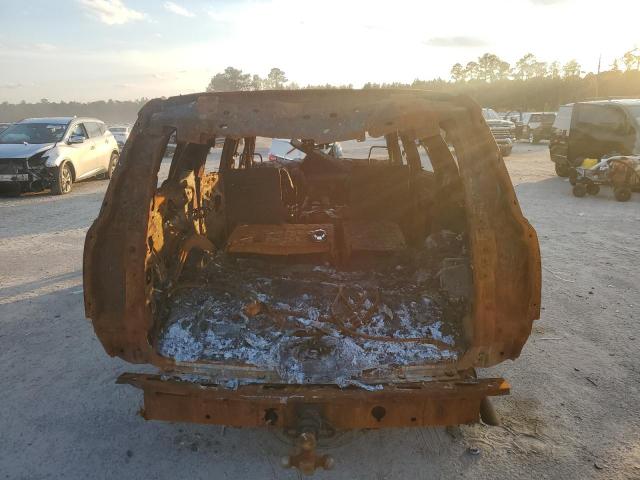 GMC Yukon C1500 Slt Image 8