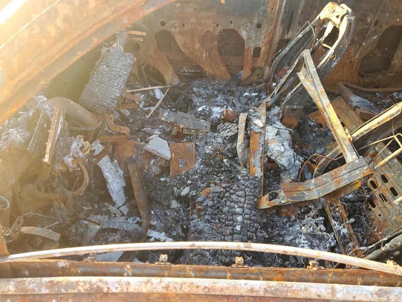 GMC Yukon C1500 Slt Image 5