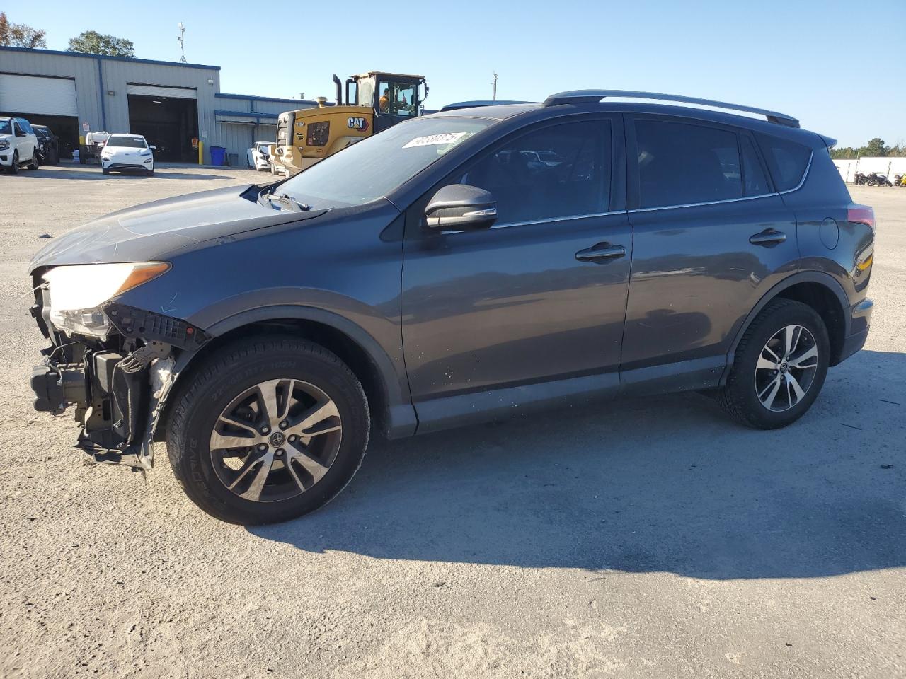 Toyota RAV4 Xle Image 1