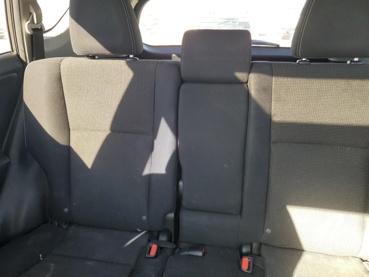 Toyota RAV4 Xle Image 7