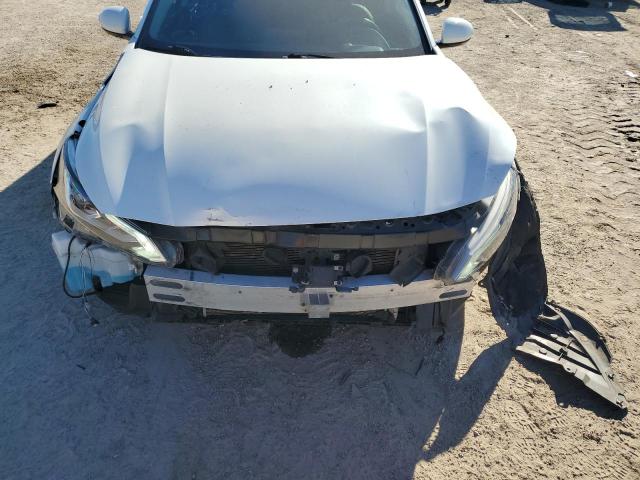 Nissan Altima Sl Image 2