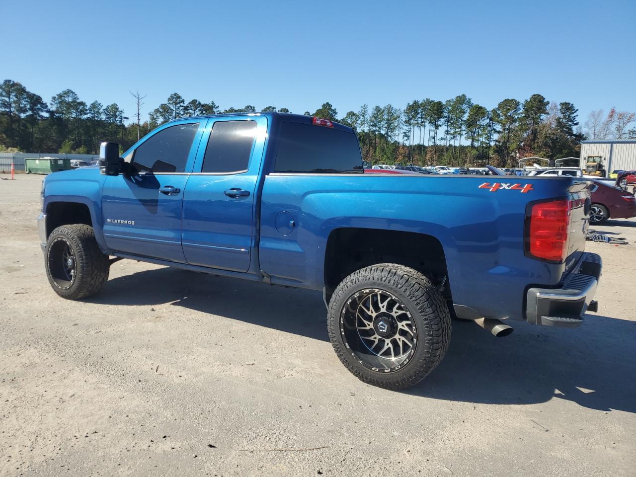 Chevrolet Silverado K1500 Lt Image 8