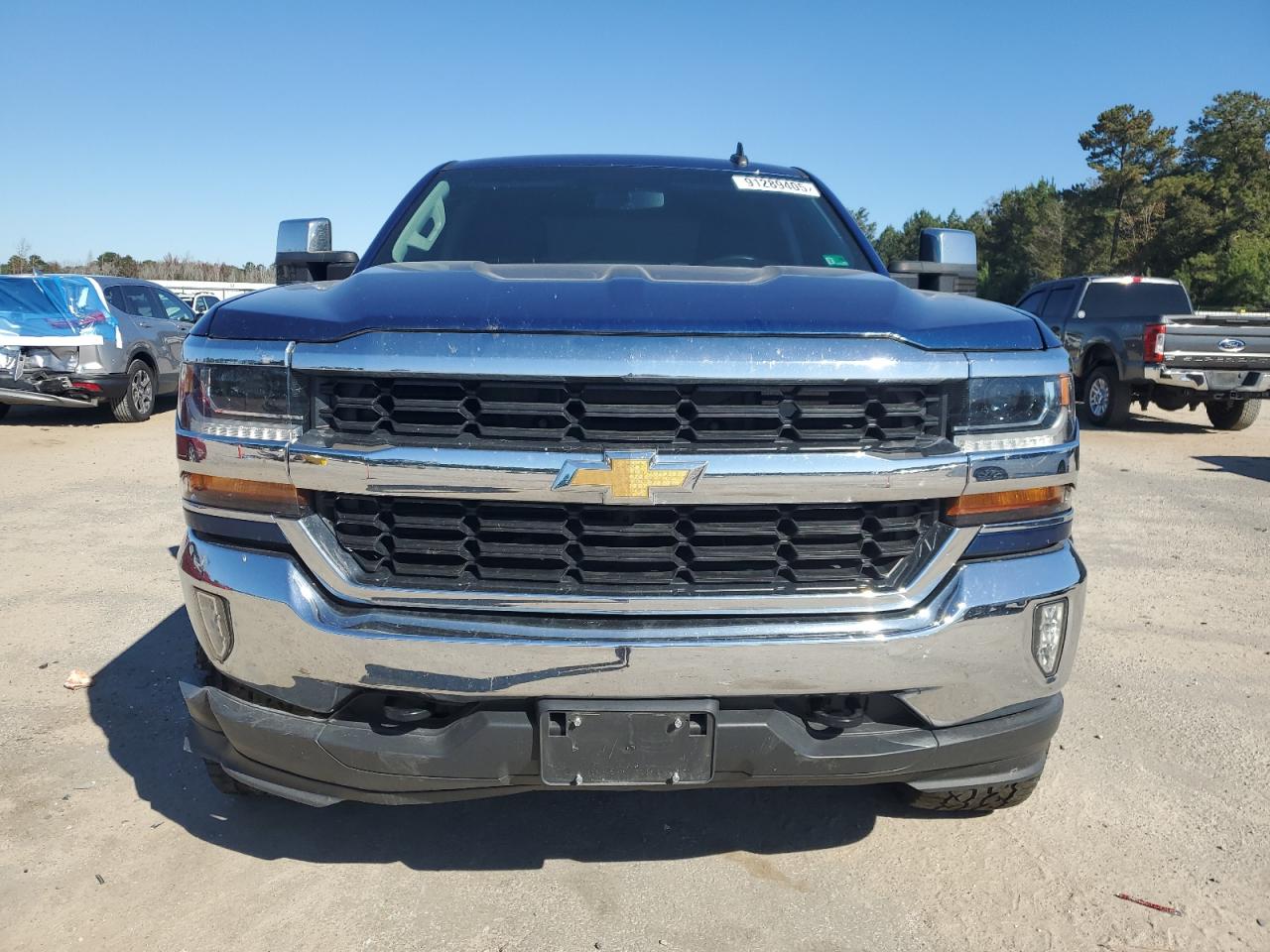 Chevrolet Silverado K1500 Lt Image 3