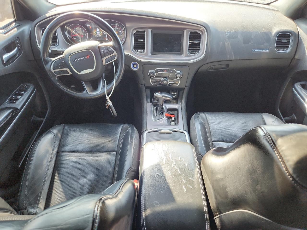 Dodge Charger Sxt Image 4