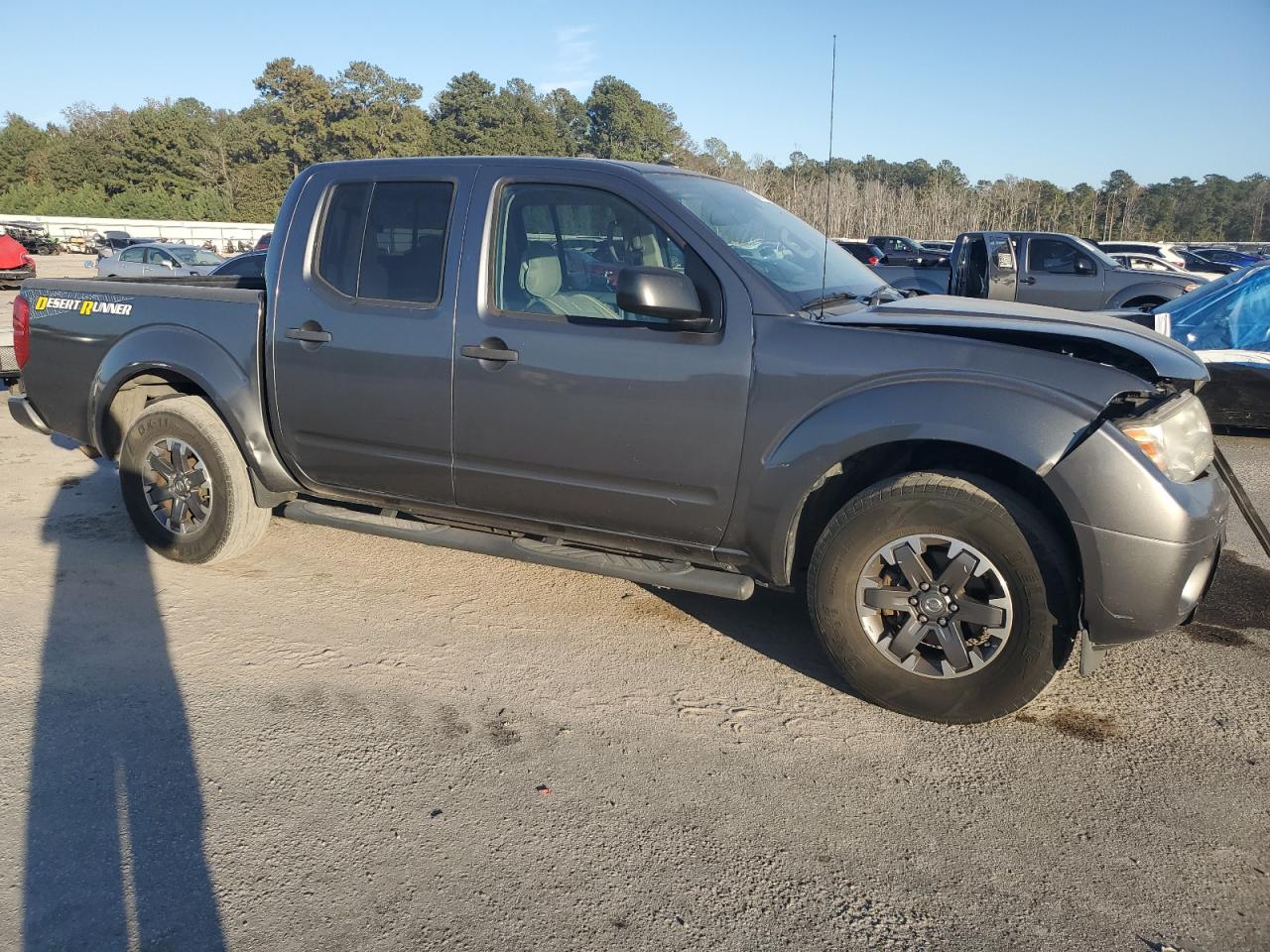 Nissan Frontier S Image 12