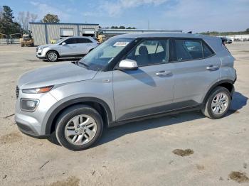  Salvage Hyundai VENUE