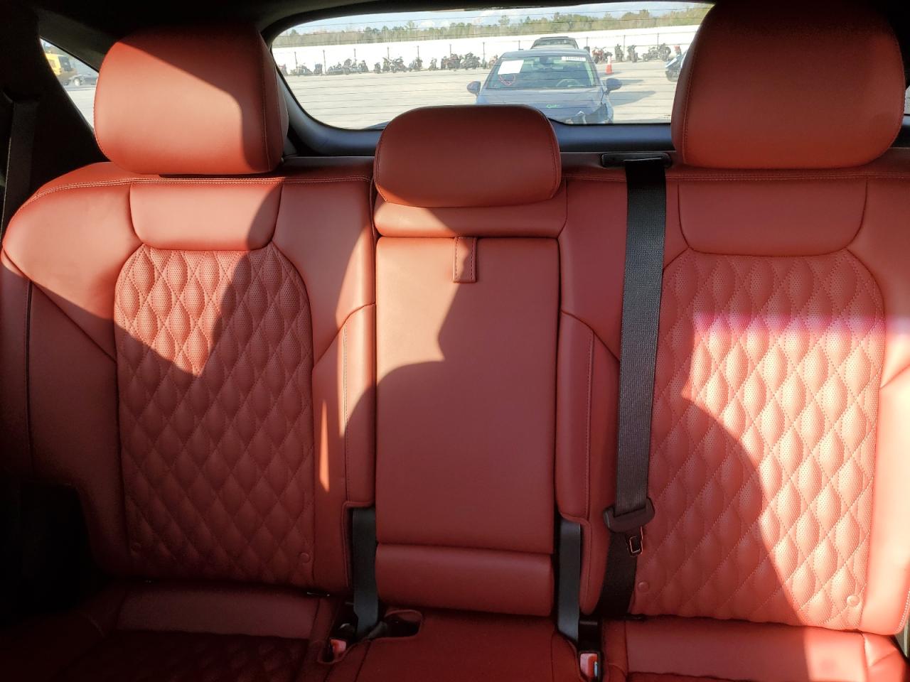 Genesis Gv70 Base Base Image 5