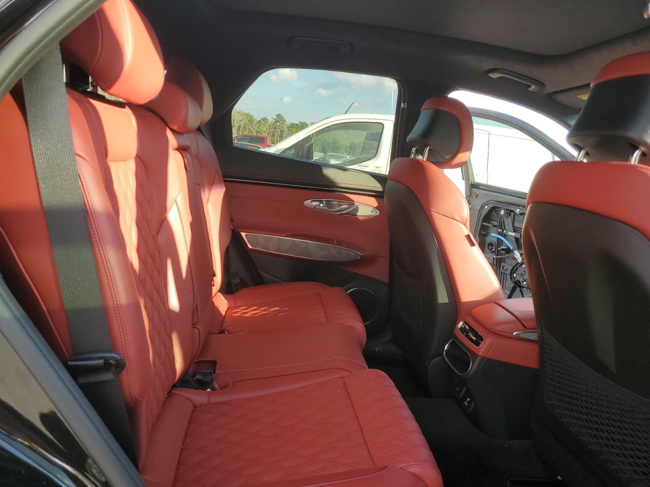 Genesis Gv70 Base Base Image 10