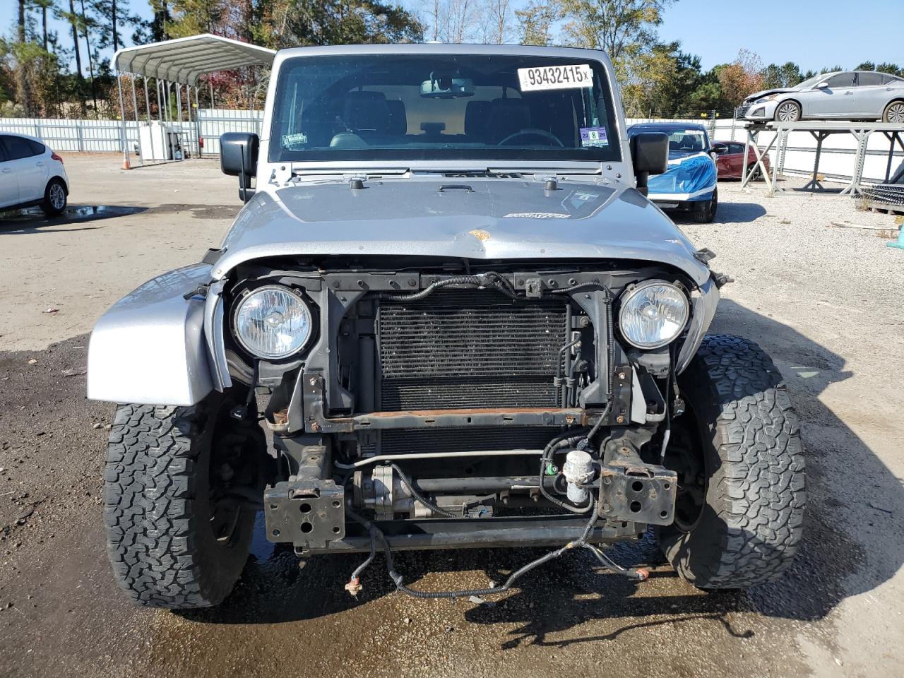 Jeep Wrangler Rubicon Image 13