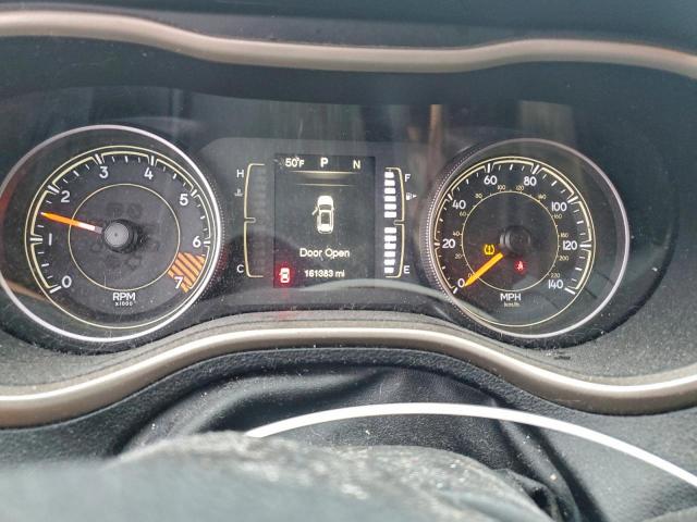 Jeep Grand Cherokee Latitude Image 11