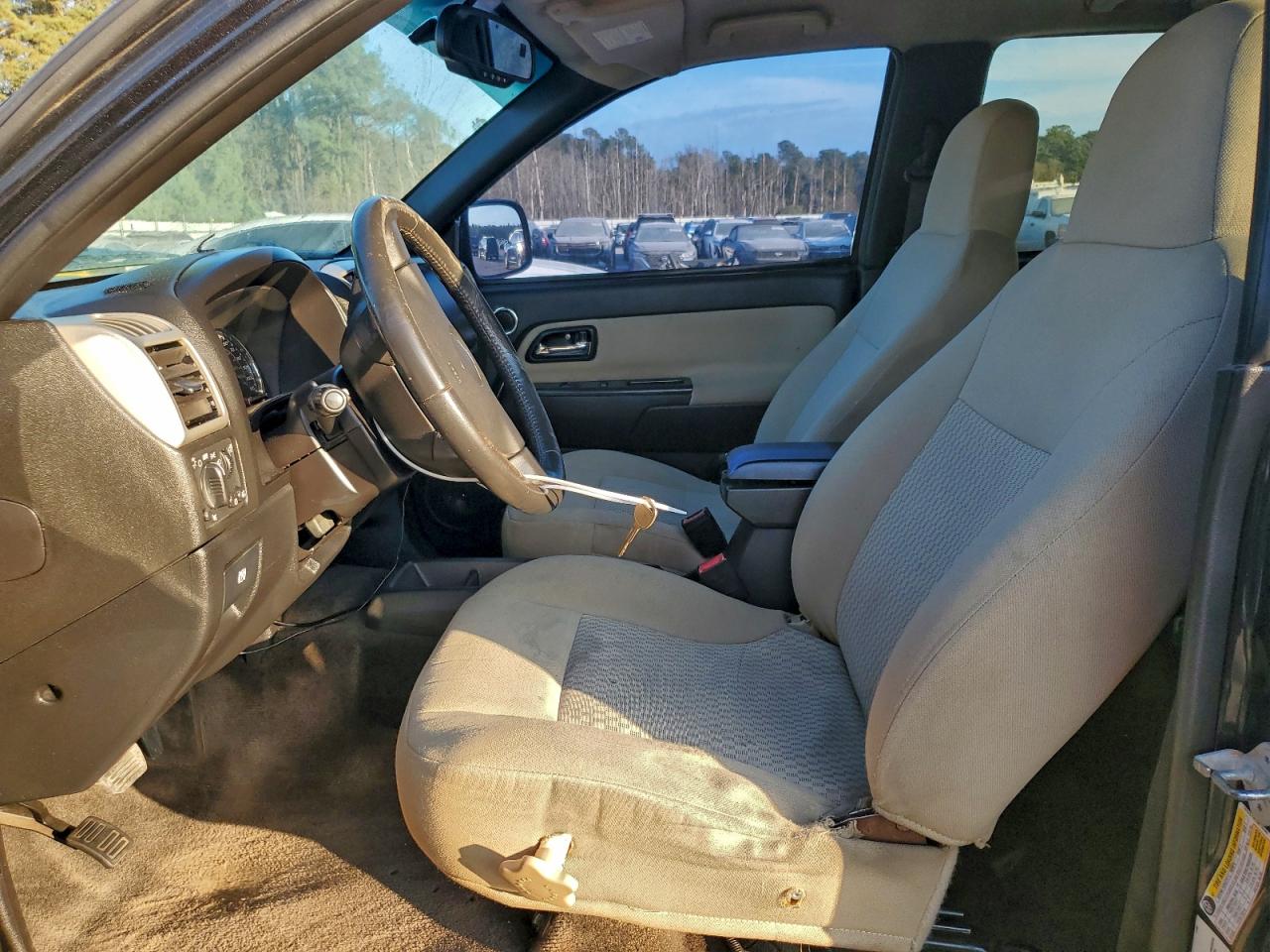 Chevrolet Colorado Image 3