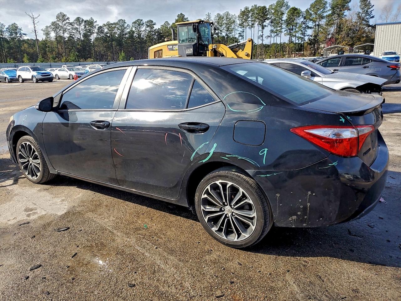 Toyota Corolla L Image 2