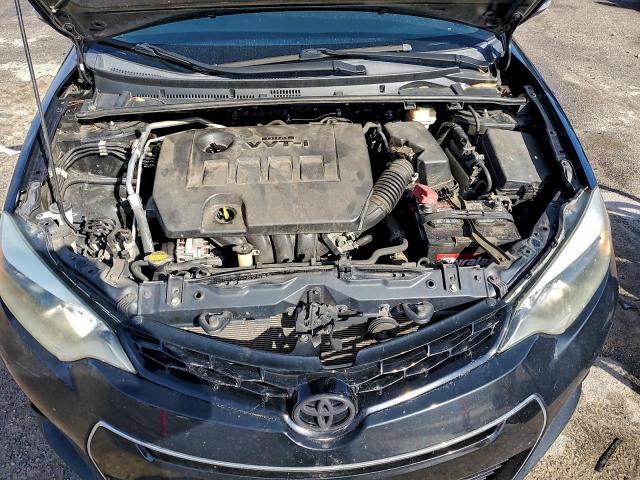 Toyota Corolla L Image 8