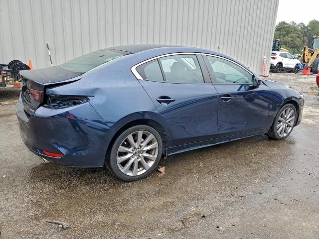 Mazda 3 Preferred Image 3