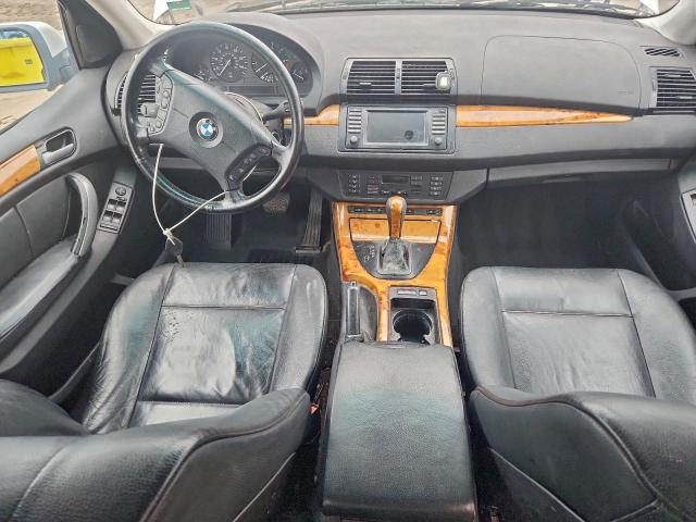 BMW X Series 3.0i Image 10