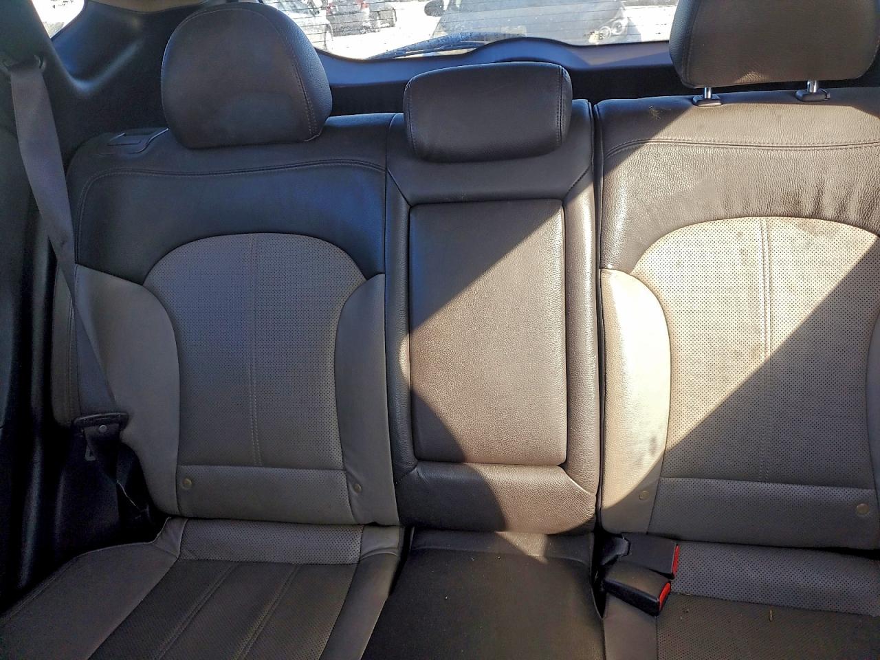 Hyundai TUCSON Gls Image 8