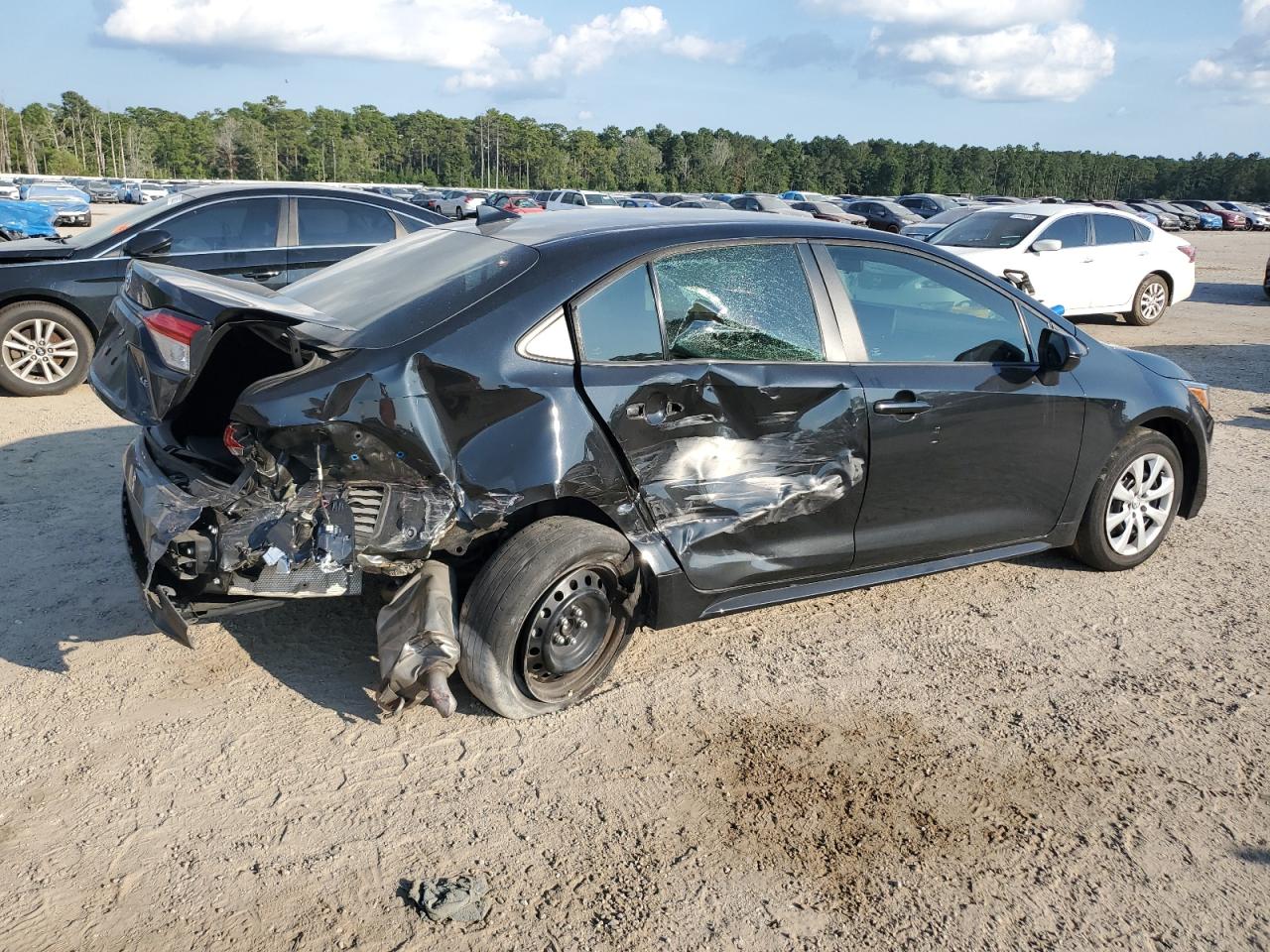 Toyota Corolla Le Image 4