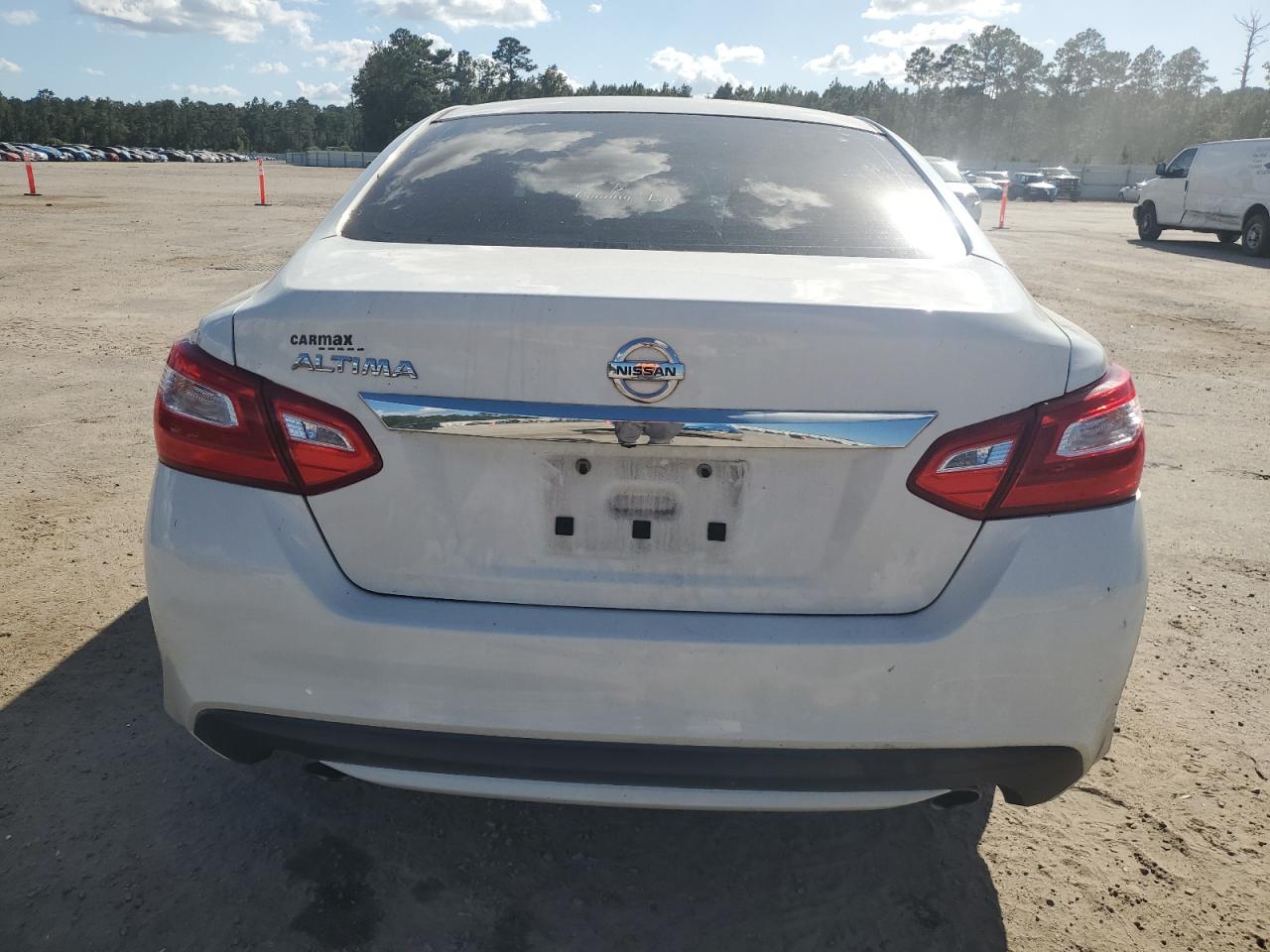 Nissan Altima 2.5 Image 5