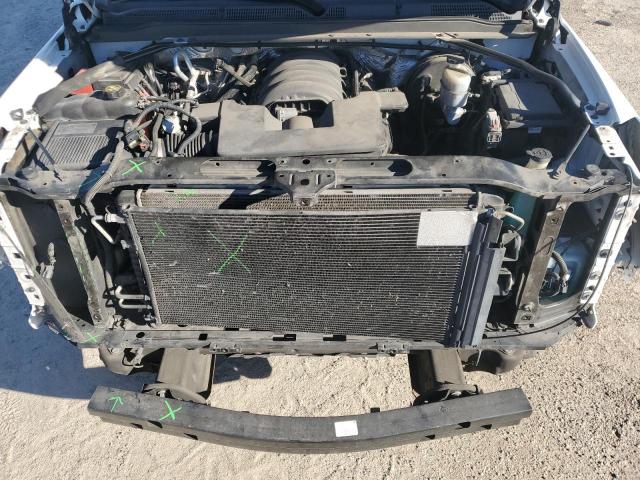 GMC Yukon C1500 Sle Image 9