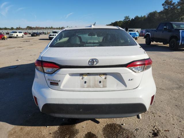 Toyota Corolla Le Image 4