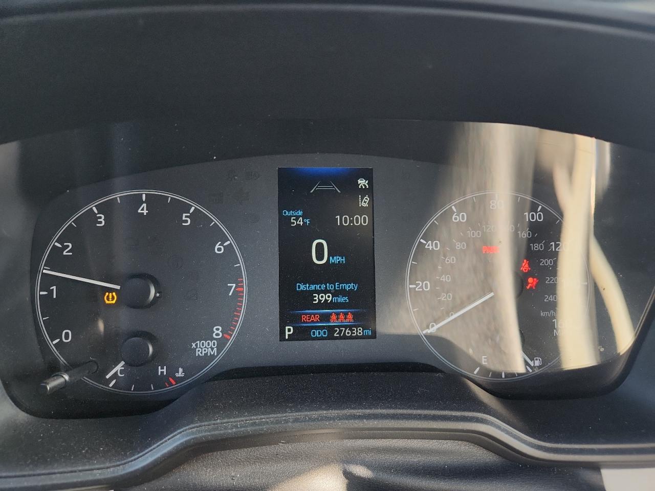 Toyota Corolla Le Image 6