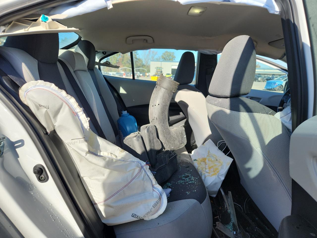 Toyota Corolla Le Image 12