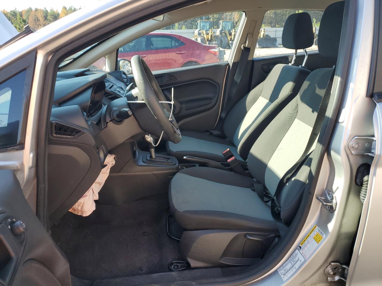 Ford Fiesta S Image 11