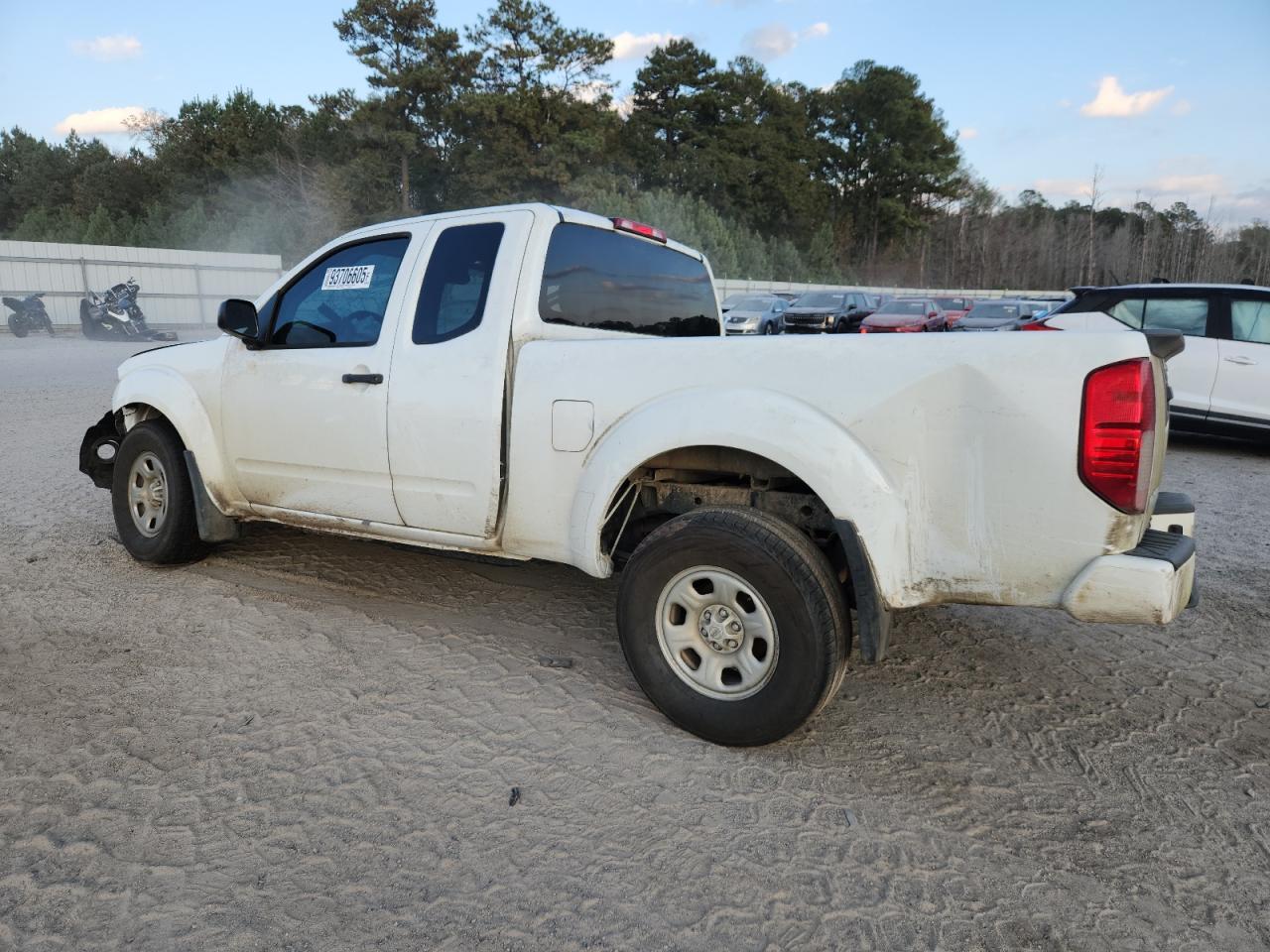 Nissan Frontier S Image 4