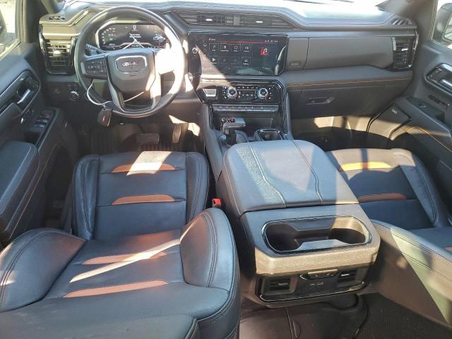 GMC Sierra K1500 At4 Image 3