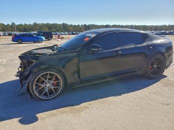  Salvage Kia Stinger