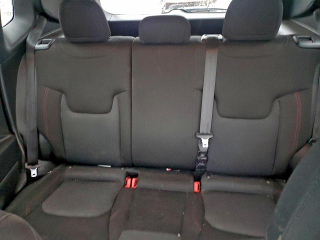 Jeep Renegade Trailhawk Image 5