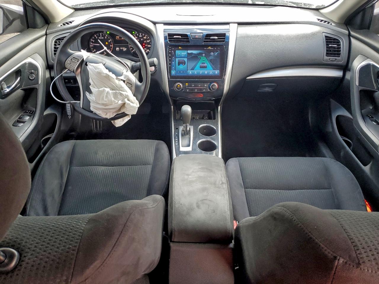 Nissan Altima 2.5 Image 7