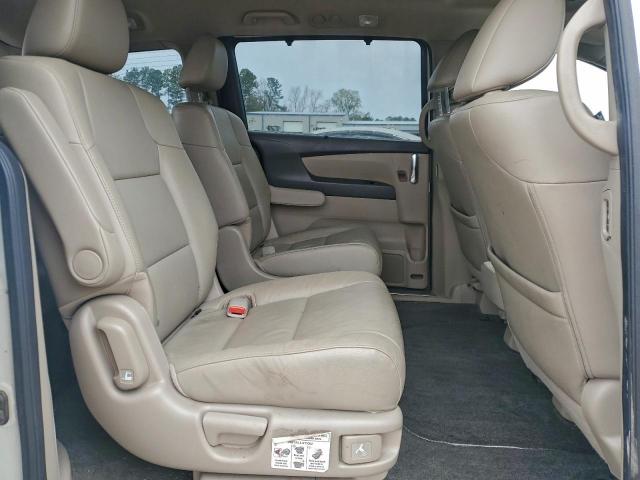 Honda Odyssey Touring Image 7