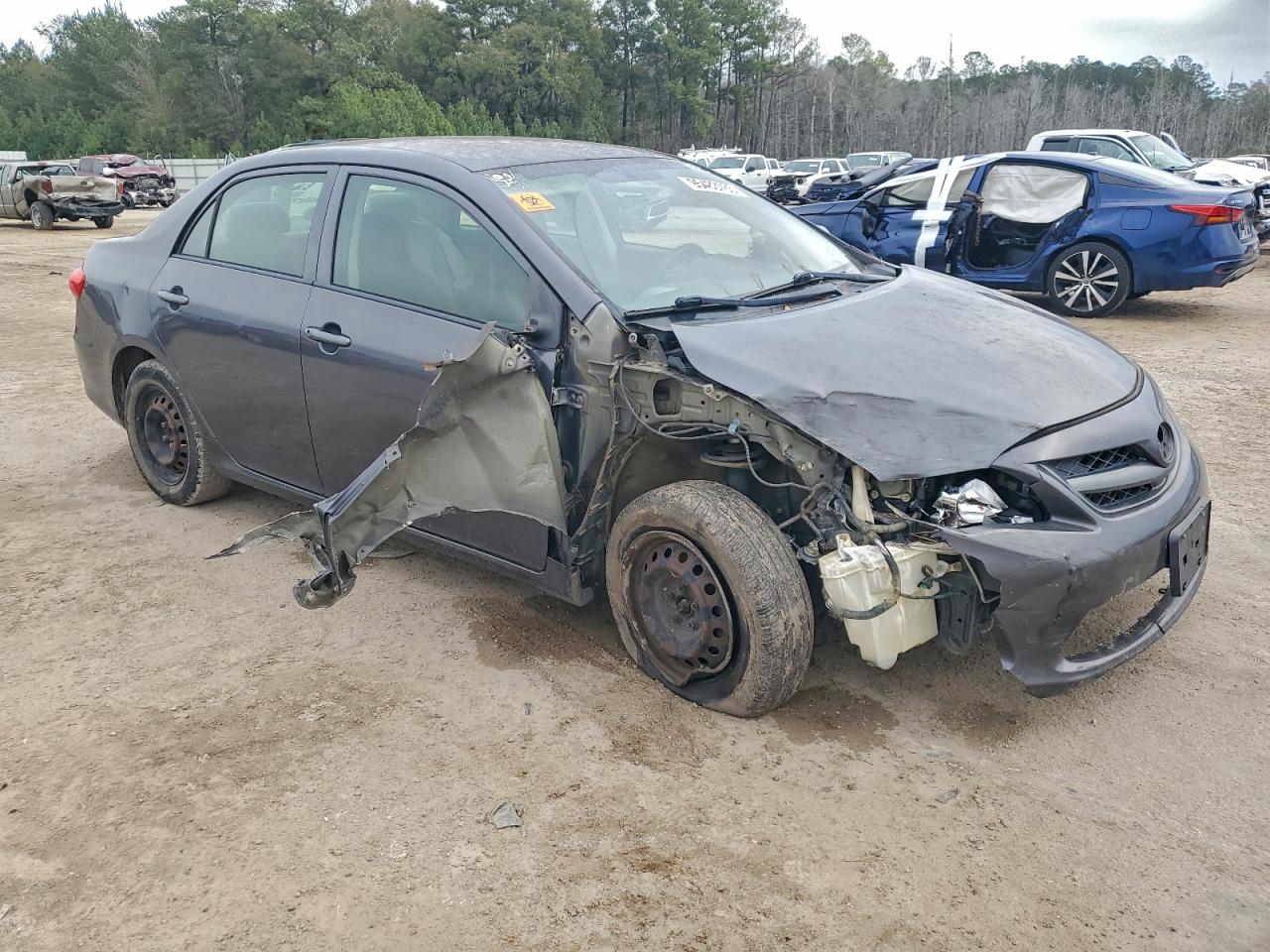 Toyota Corolla Base Image 7