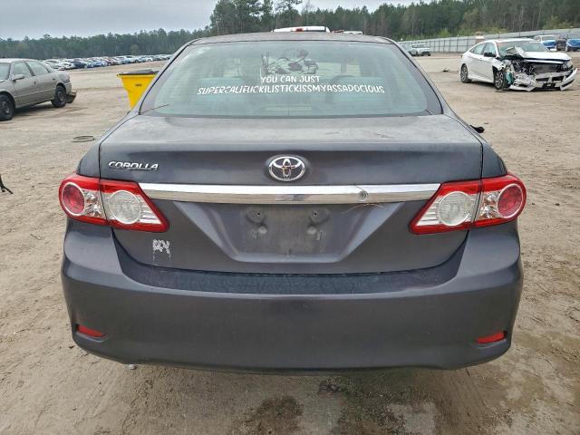 Toyota Corolla Base Image 4