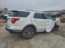 Ford Explorer Platinum Image 11