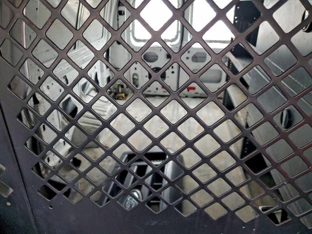 Ford Econoline E250 Van Image 8