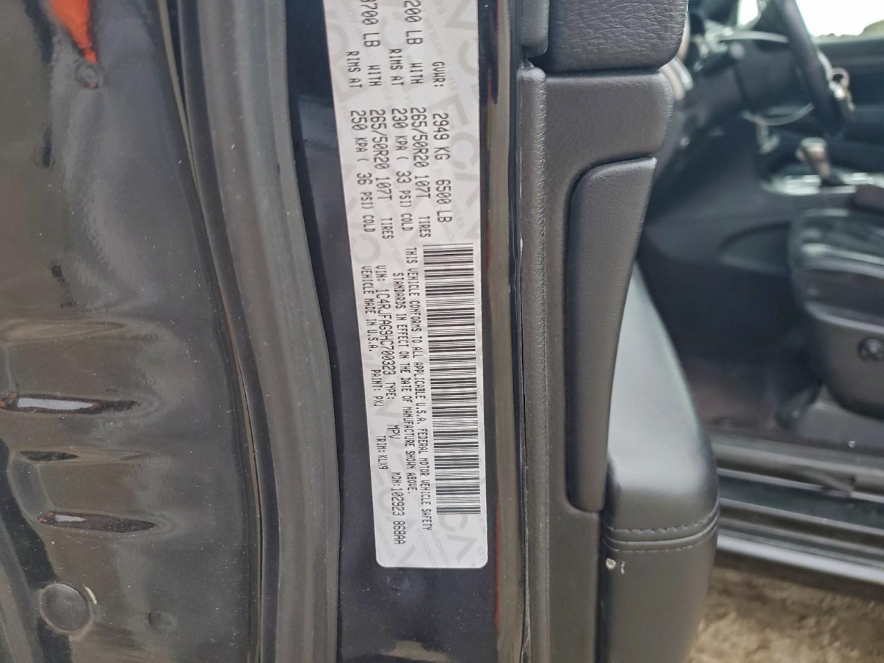 Jeep Grand Cherokee Laredo Image 11