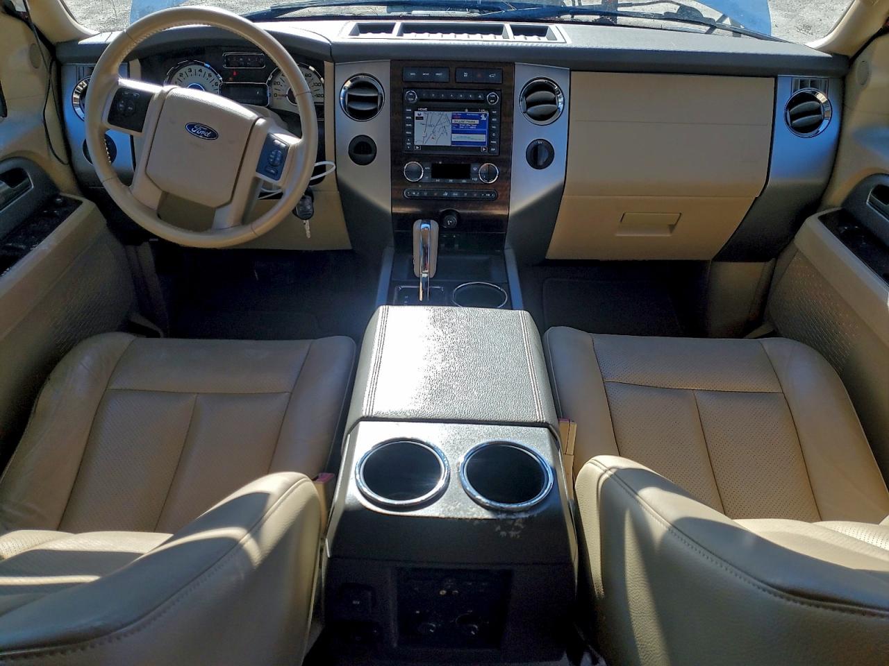 Ford Expedition Xlt Image 13