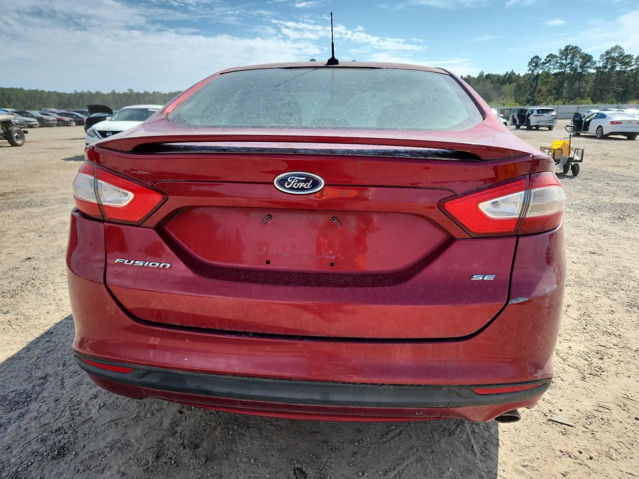 Ford Fusion Se Image 7