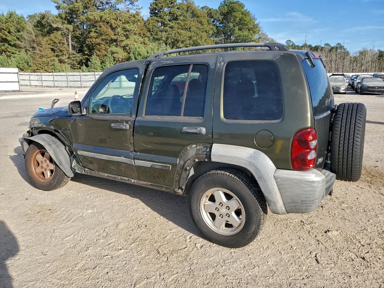 Jeep Liberty Sport Image 4