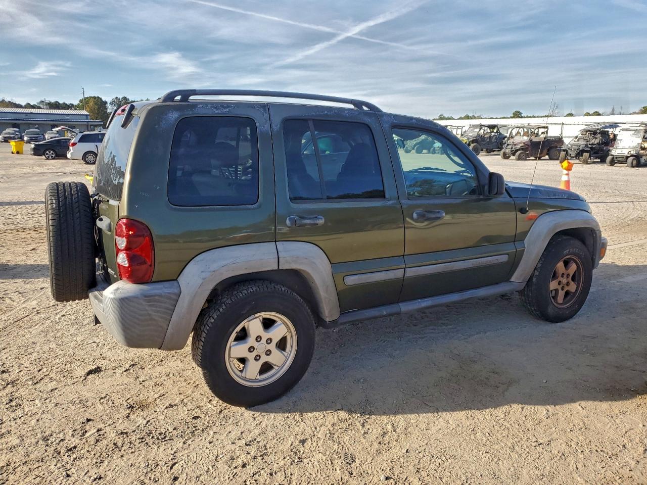 Jeep Liberty Sport Image 3