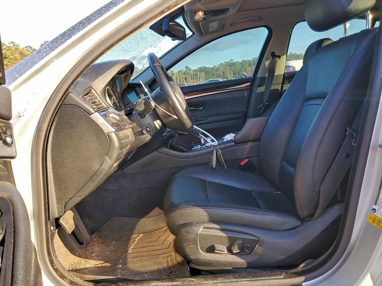 BMW 5 Series D Image 3