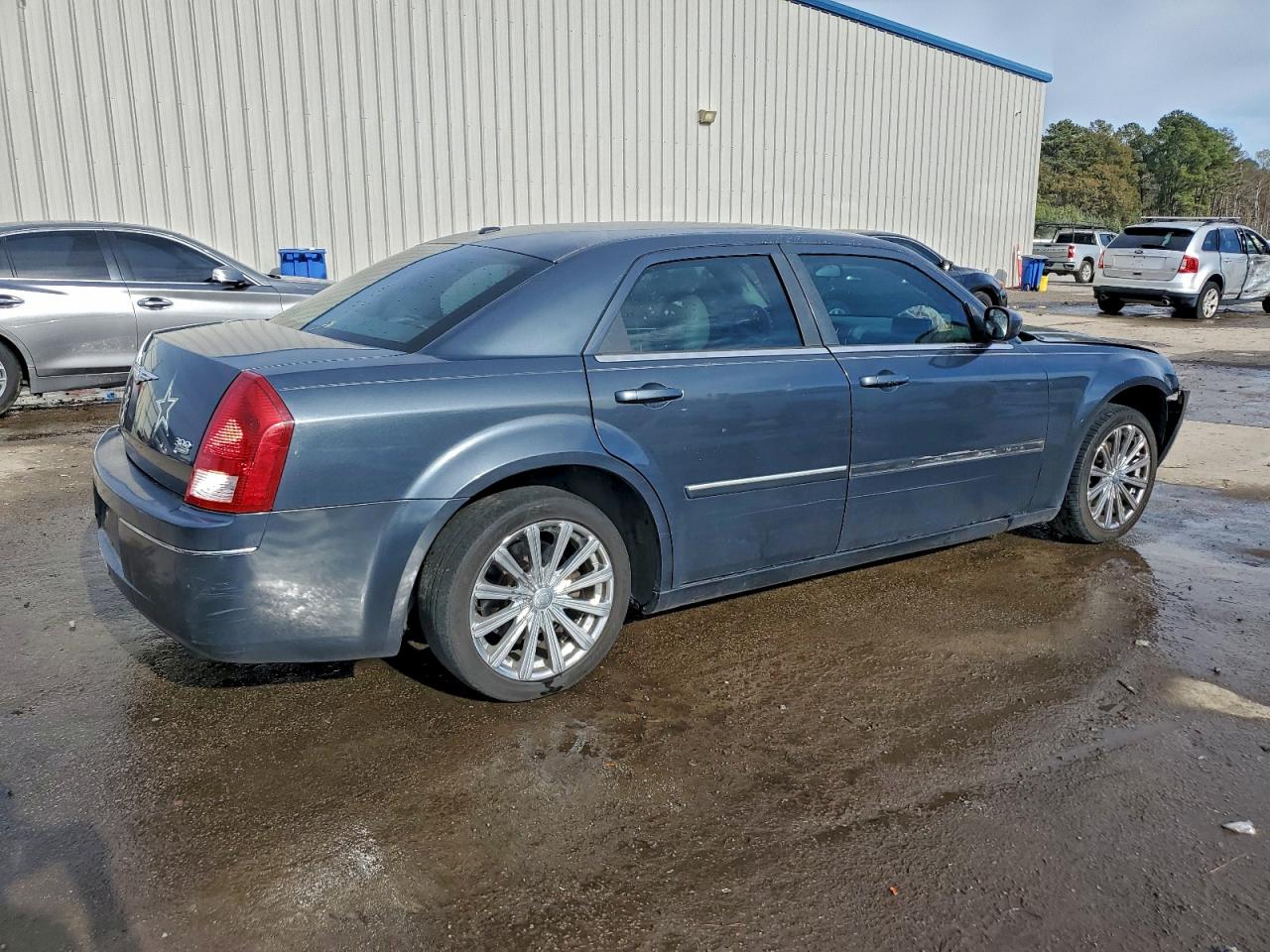 Chrysler 300 Touring Image 4