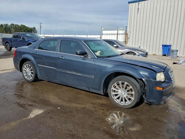 Chrysler 300 Touring Image 9