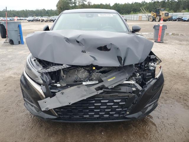 Nissan Altima Sr Image 6