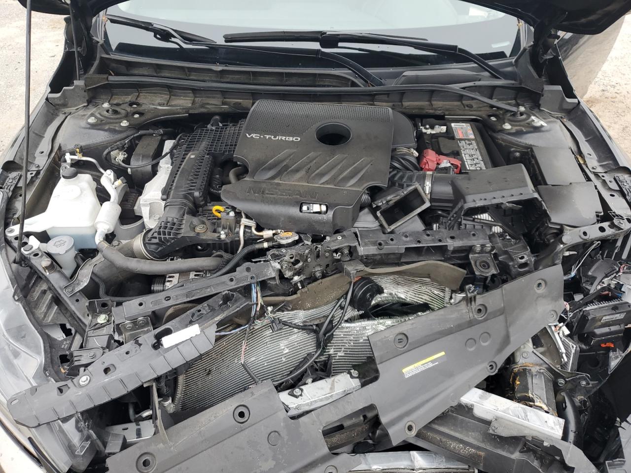 Nissan Altima Sr Image 8