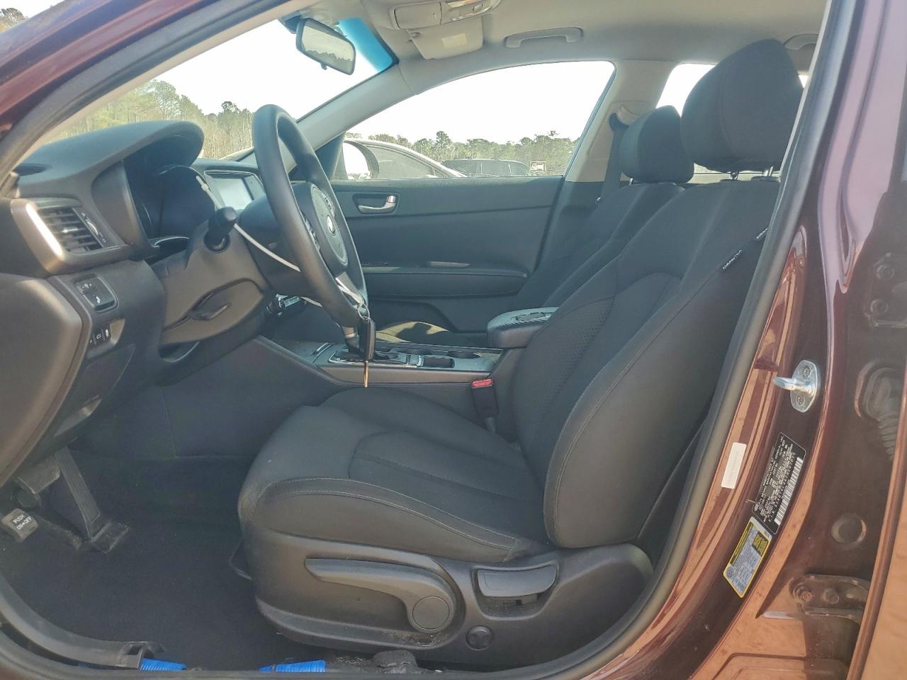 Kia Optima Lx Image 8