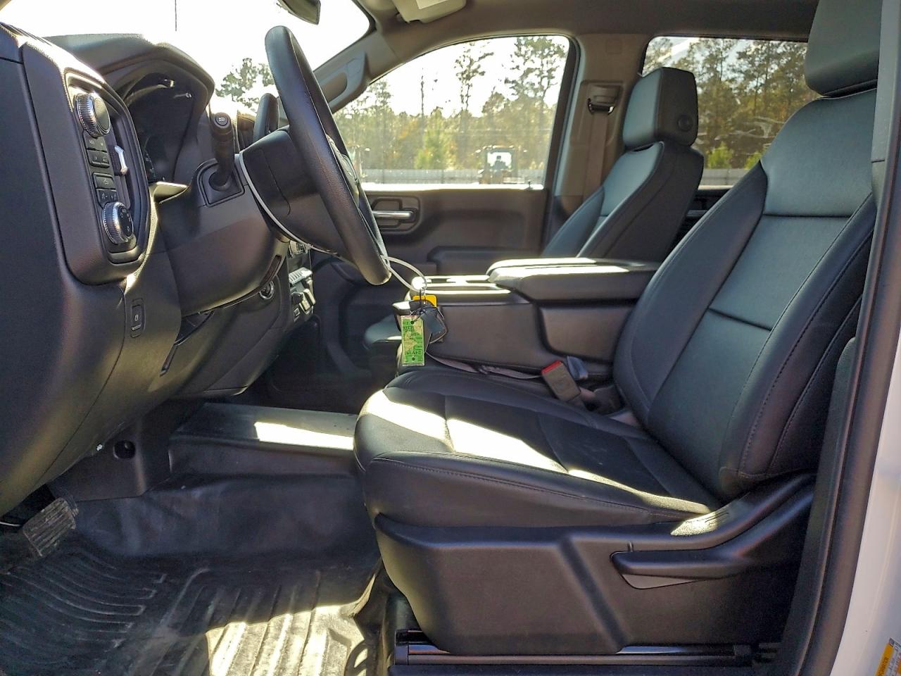 GMC Sierra K1500 Image 6